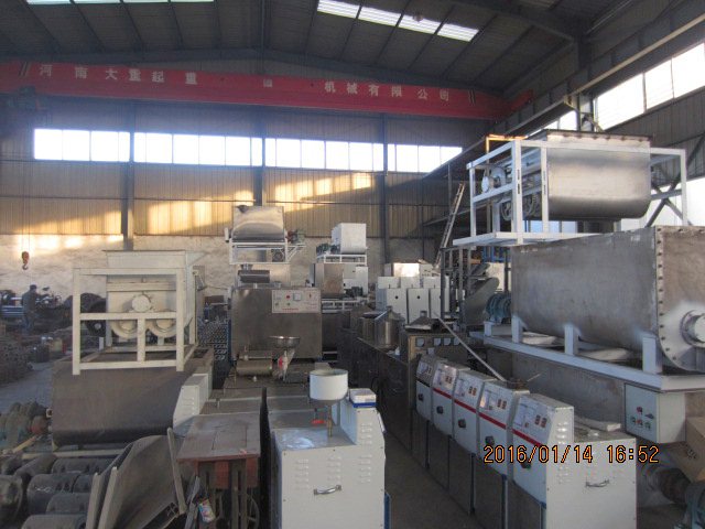 面皮機生產車間